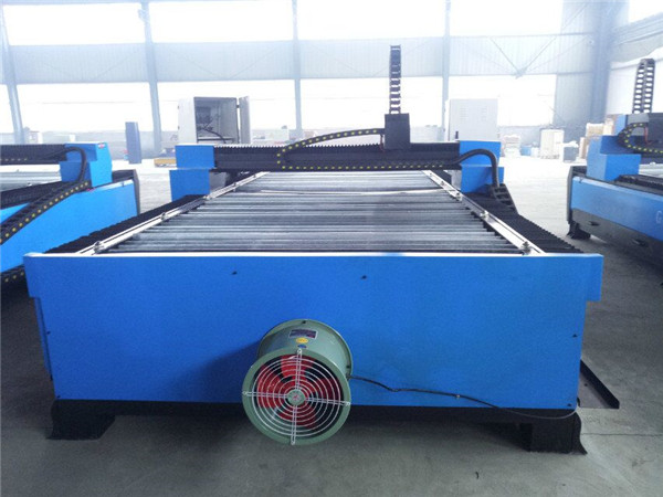 Kina Carbon Steel / rostfritt stål CNC Plasma Cutting Machine Pris