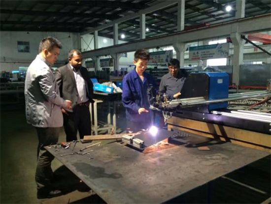 Kinesisk Leverantör CNC Gantry Typ Plasma skärmaskin