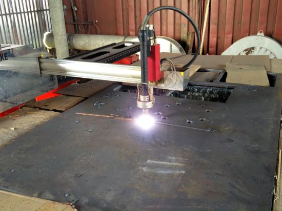 CNC mjukt stålplåt skärmaskin bärbar plasma metall skärmaskin