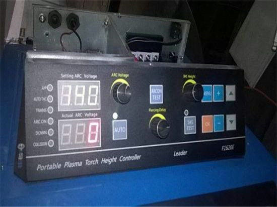 CE-standard 1325 kolstålskärning cnc-plasma maskin